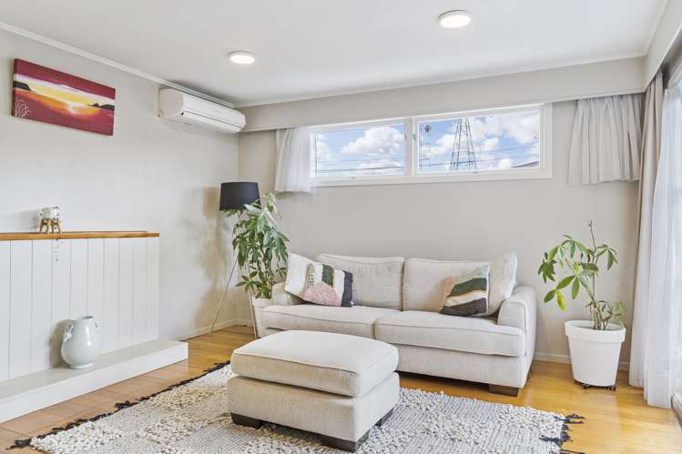 16 Vera Road Te Atatu South_5