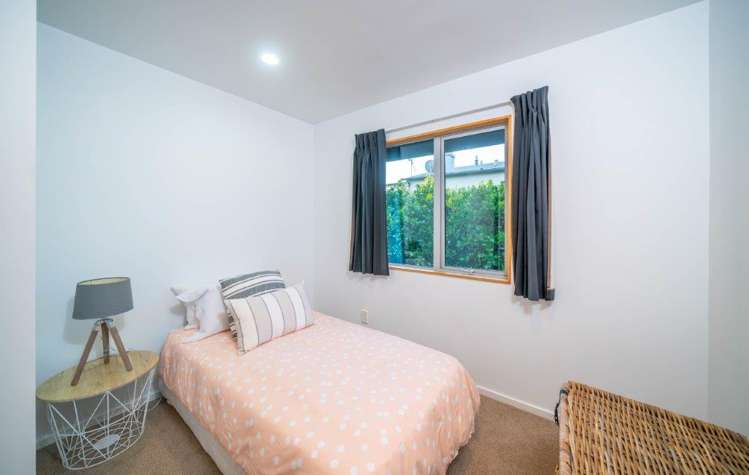 5 Dunkeld Lane Redcliffs_15