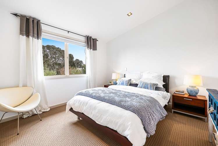 2 Clifton Road Hauraki_31