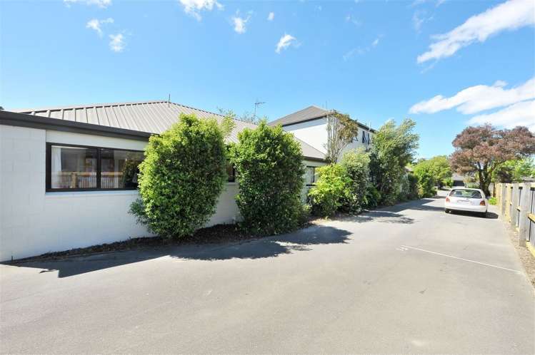 3/23 Newnham Terrace Upper Riccarton_2