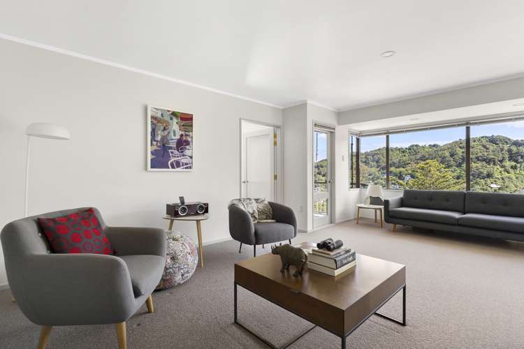 32 Walter Road Lowry Bay_6