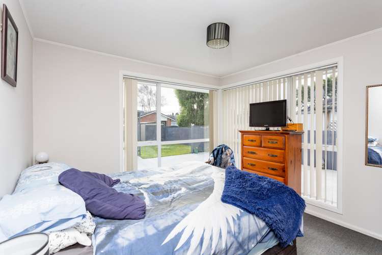 6 Oriana Crescent Hornby_5