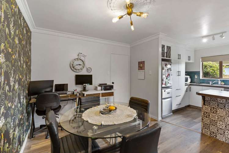 63 Geraldine Crescent Cloverlea_5