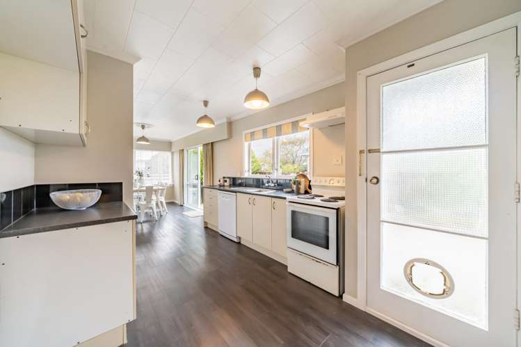 8 Montana Road Totara Park_6