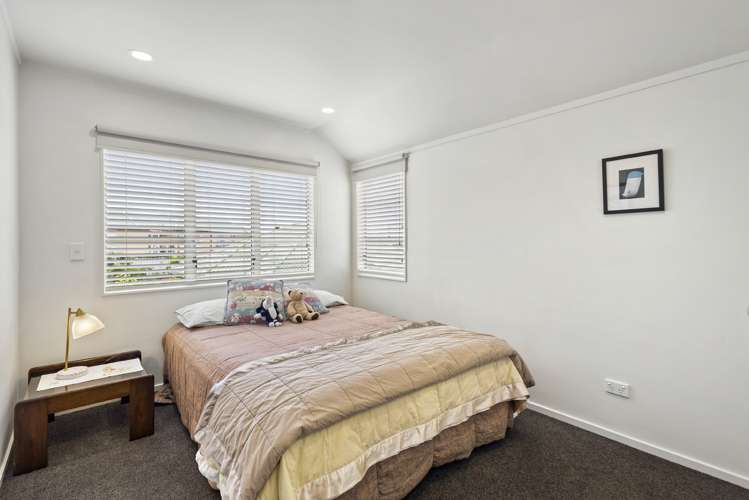 11 Warren Avenue Three Kings_19