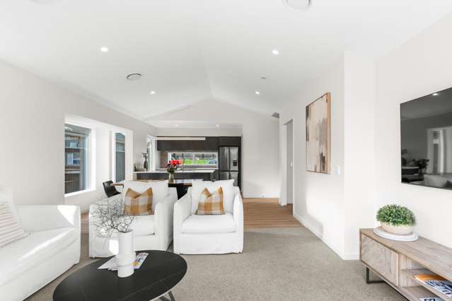 12 Waianiwa Place Burwood_2