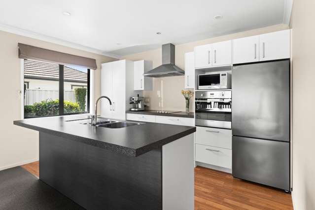 216 Frimley Oaks Frimley_1