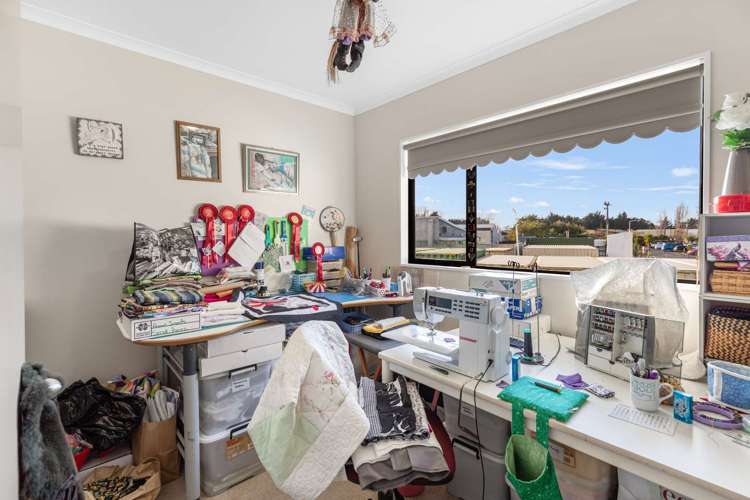 3 Russell Street Marton_13