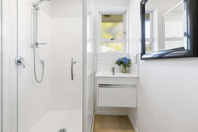 2/37 Ashdown Place Pahurehure_5