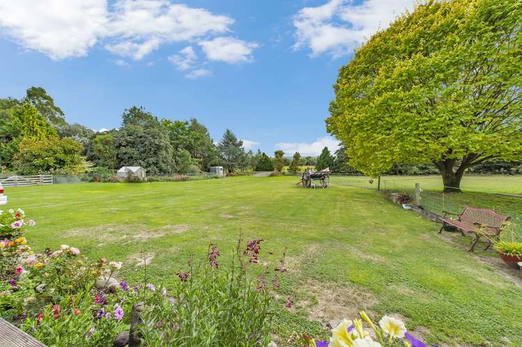 1406 Cust Road Cust_22