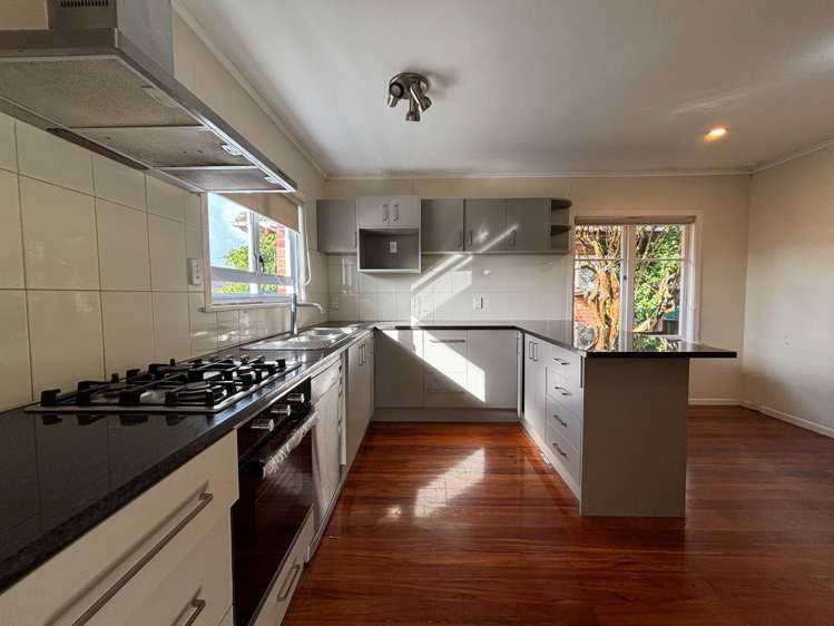 486 Blockhouse Bay Road Blockhouse Bay_5