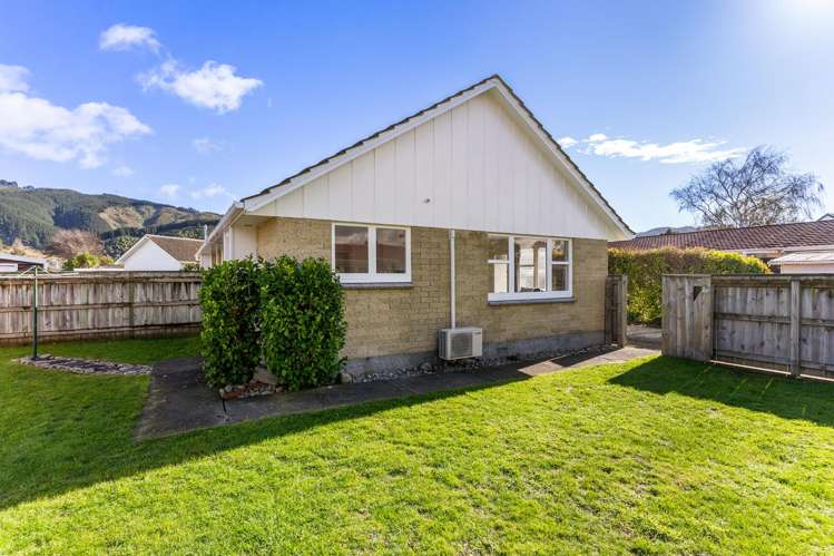 20A Parera Grove Heretaunga_12