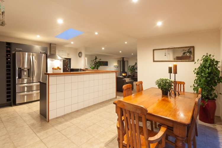 24a Cambridge Road Riverhead_11