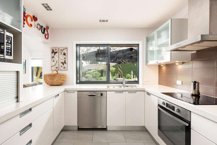 11 Lewis Street Redwoodtown_5