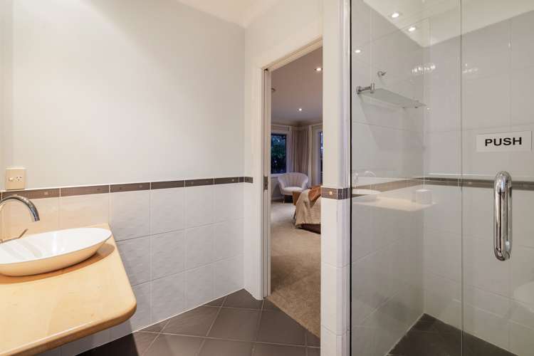 1 Piha Close Papamoa_16