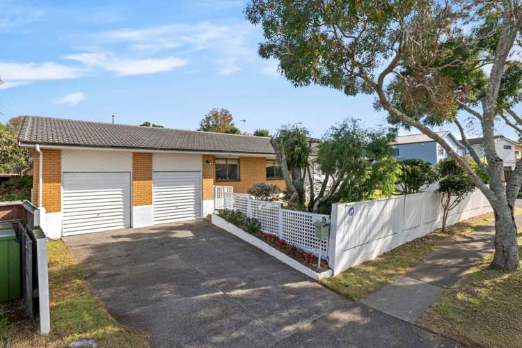 43 Botany Road Botany Downs_19