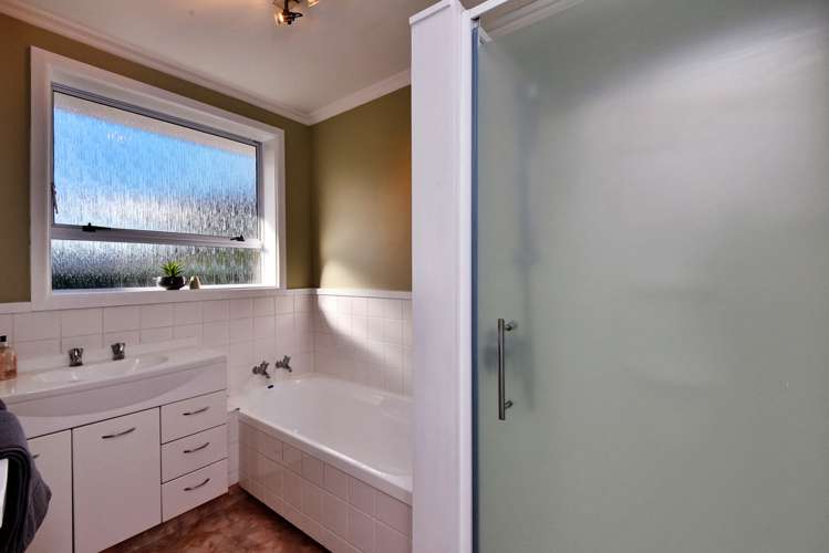 8 Roberta Drive Somerfield_11