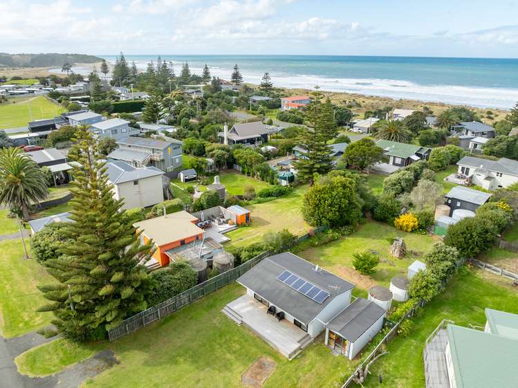 33 Pinedale Crescent Riversdale Beach_12