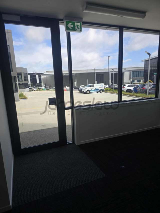 Unit 2/10 Inanga Street Hobsonville_4