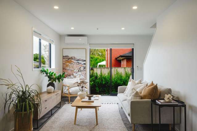 Near New Corner Position & Exclusive Yard