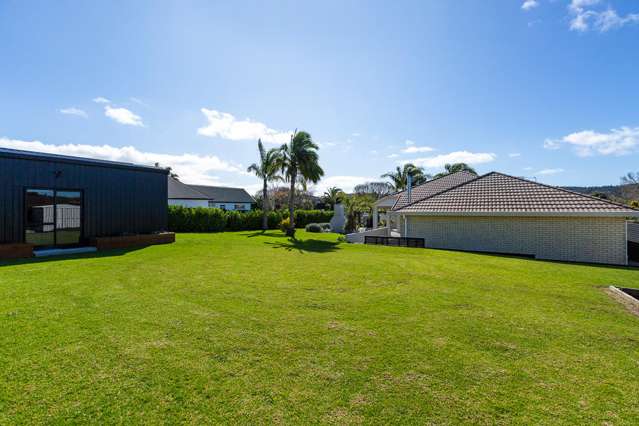 32 Sunny Crescent Huapai_3