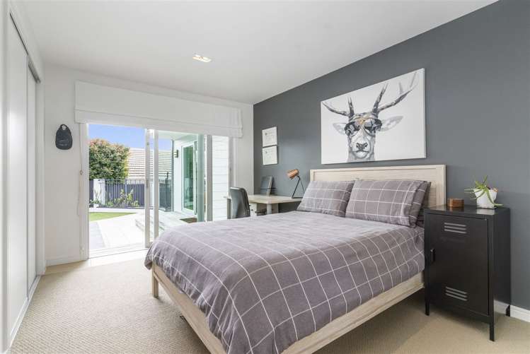 6 Pleasant Place Mellons Bay_13