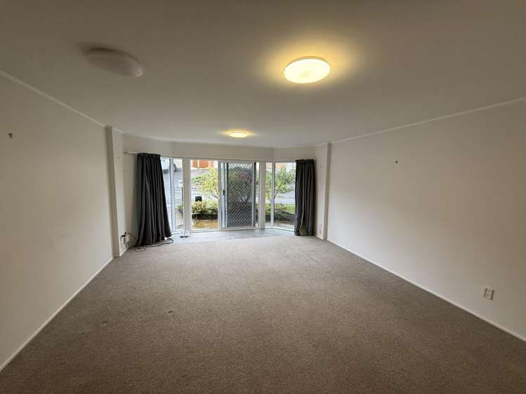130Q Lakeside Drive Orewa_3