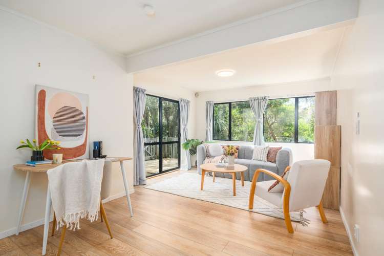 5 Ashfield Grove Churton Park_17