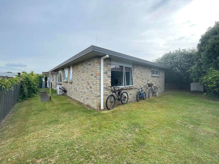 6 Crisp Drive Papamoa Beach_9