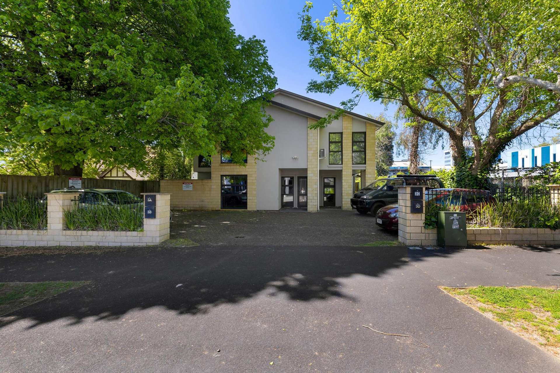 3D Rostrevor Street Hamilton Central_0