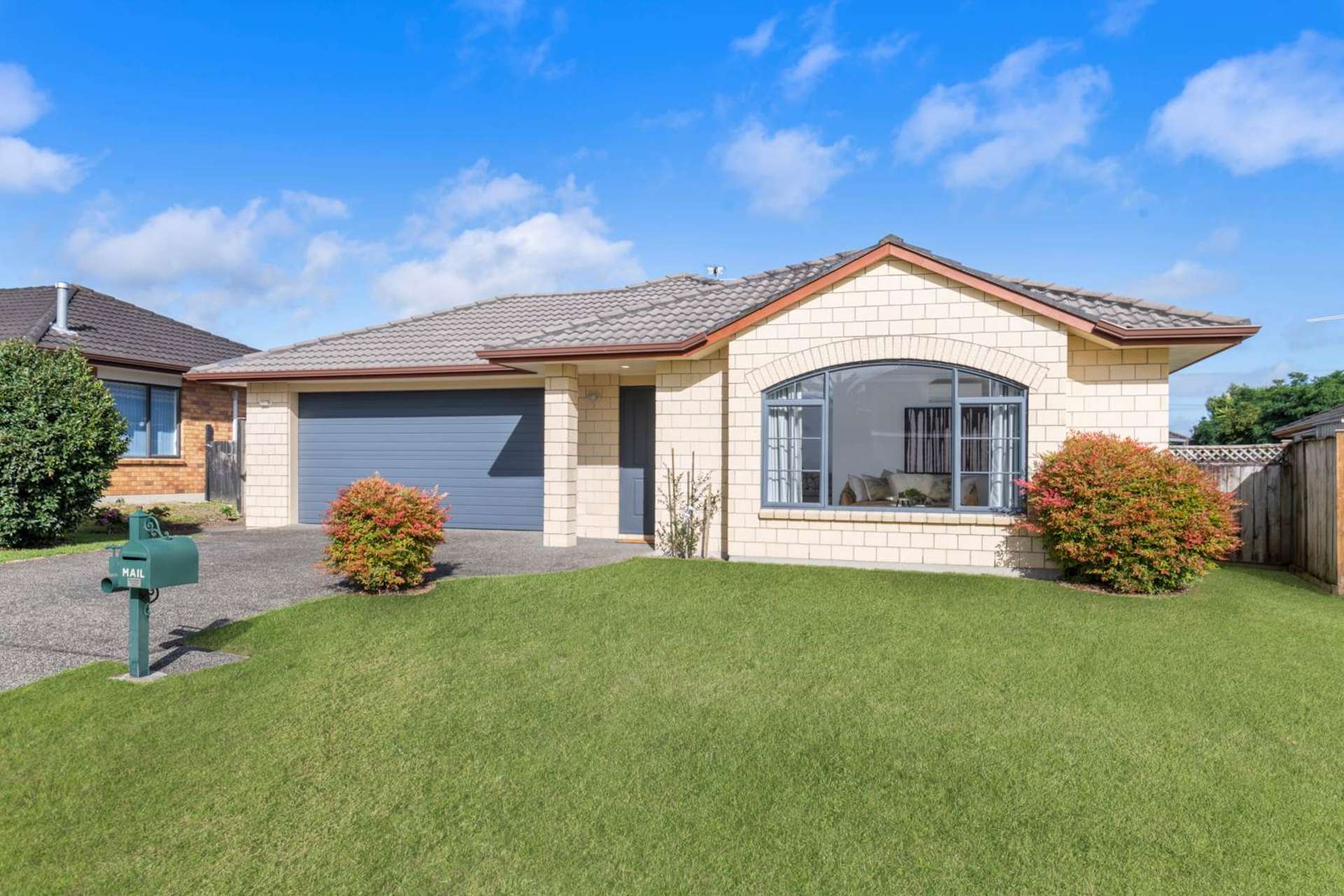 5 Ashkirk Place Wattle Downs_0