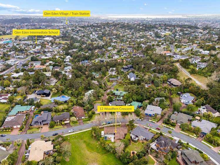 12 Woodfern Crescent Titirangi_26