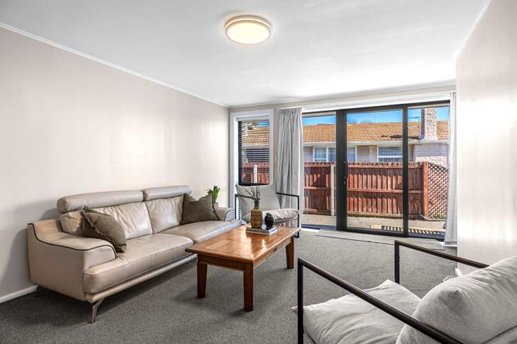 1/11 Kinver Place_3