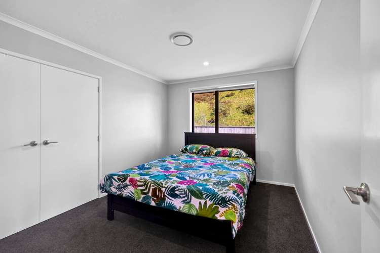 67 Magnolia Drive Westown_16