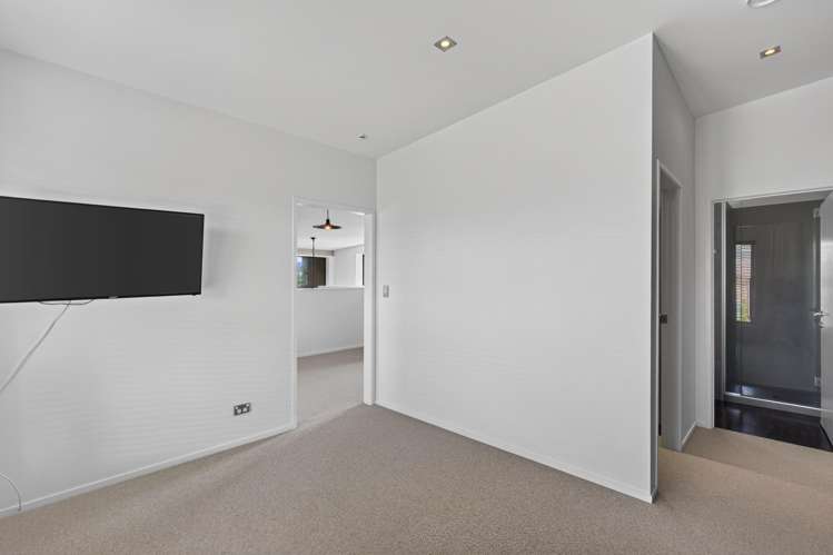 2/66 Powderham Street City Centre_18
