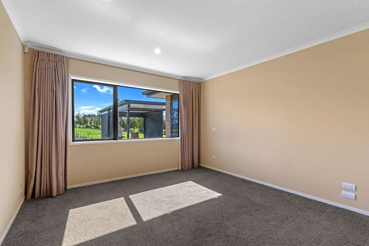 34 Arone Way Wainui_17