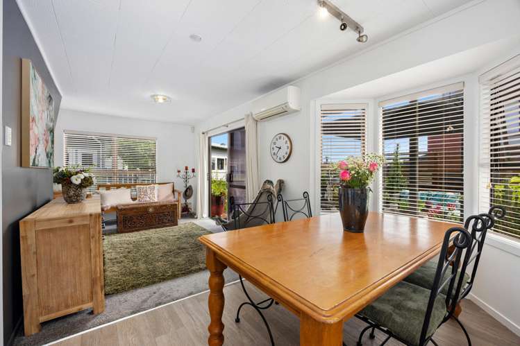 4A Sundown Avenue Manly_4