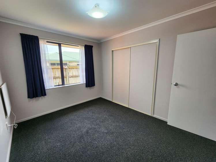 34 Farnborough Drive Nawton_5