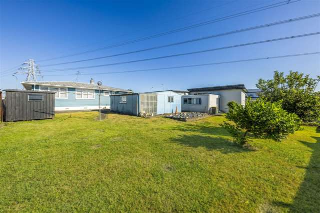 306 Massey Road Mangere East_3