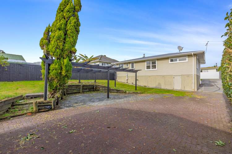 5 Maybelle Place Kelston_18