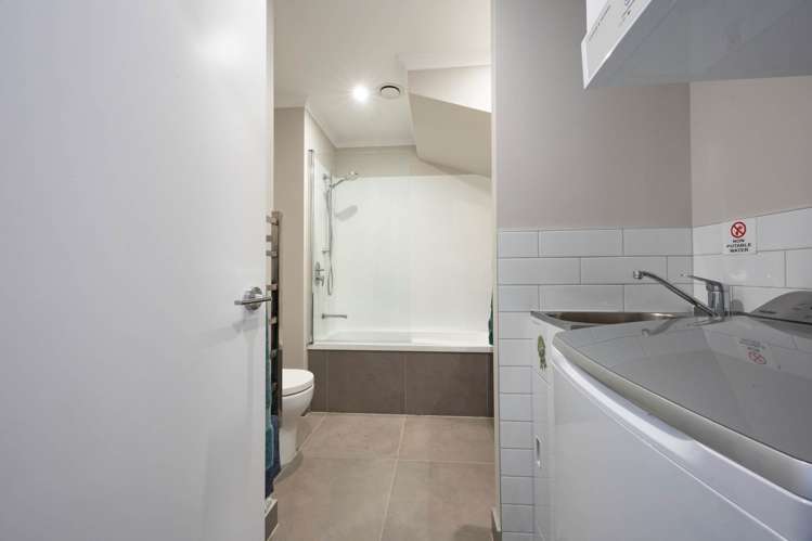 3 Wai Place Westgate_11