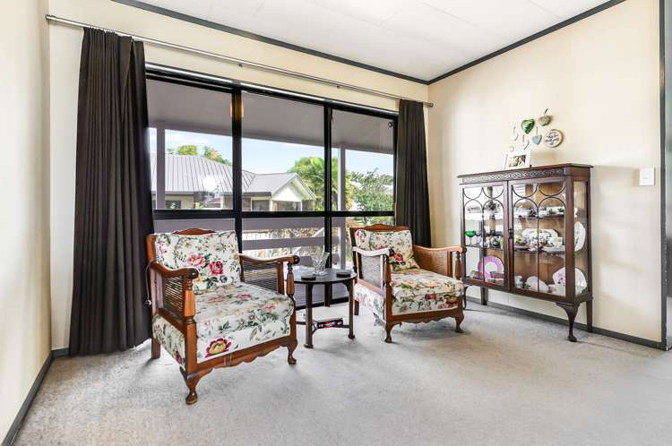 14 Oregon Crescent Glenview_4