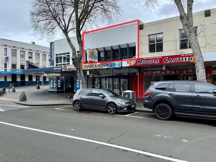 53 Devon Street West_0