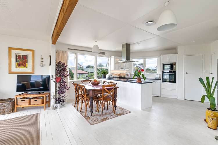 1 Tait Street Ruby Bay_7