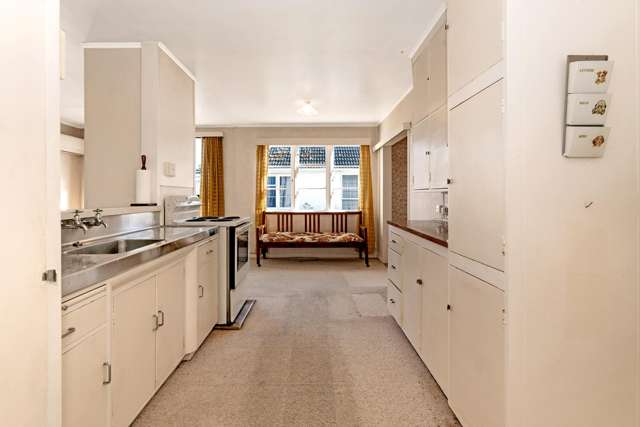 684 Childers Road Elgin_2