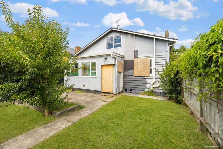26 Cornwall Park Avenue Epsom_3