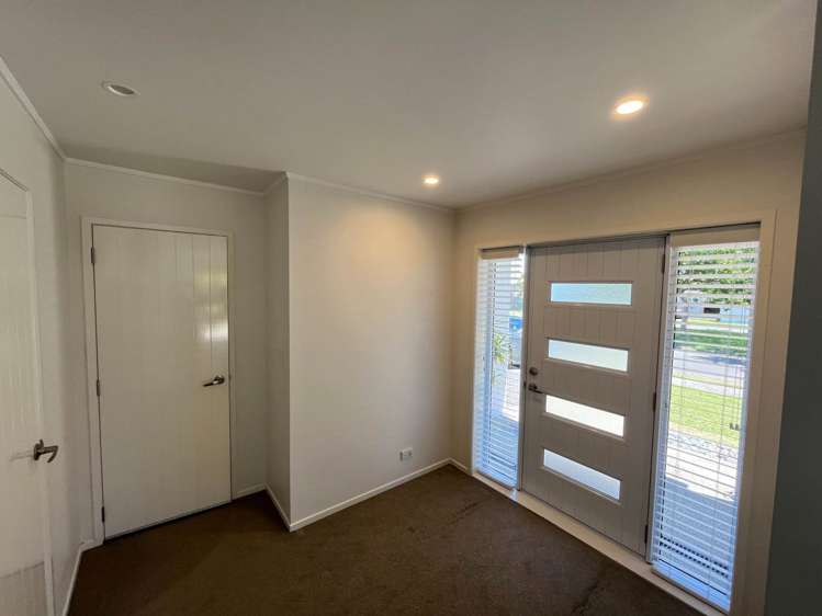 5B Arkley Avenue Farm Cove_21