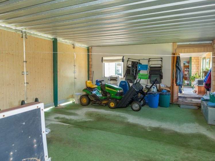 1220 Church Road Kaingaroa_19