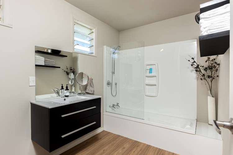 7 Buick Street Redwoodtown_11