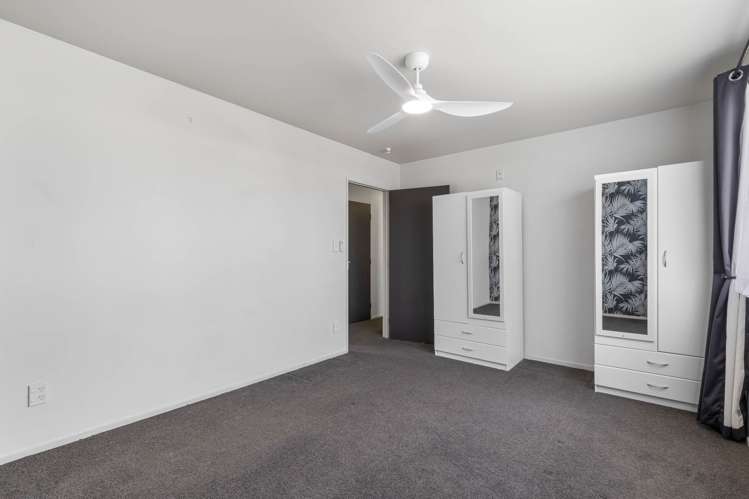 1a/10 Corban Avenue Henderson_8